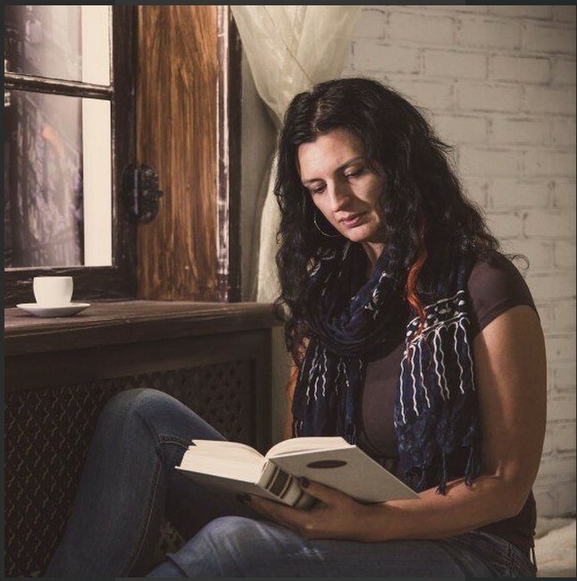 Елена Лавринович